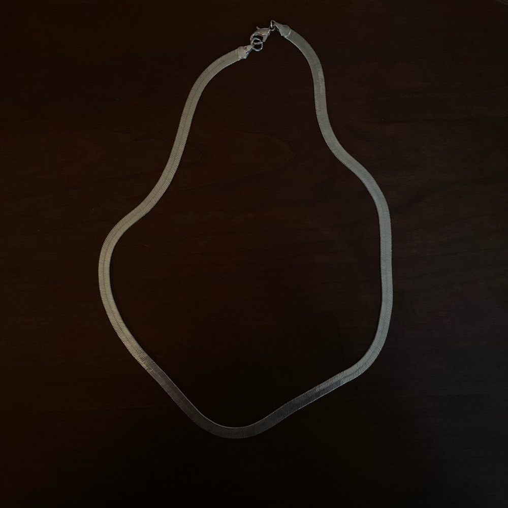 Silver necklace